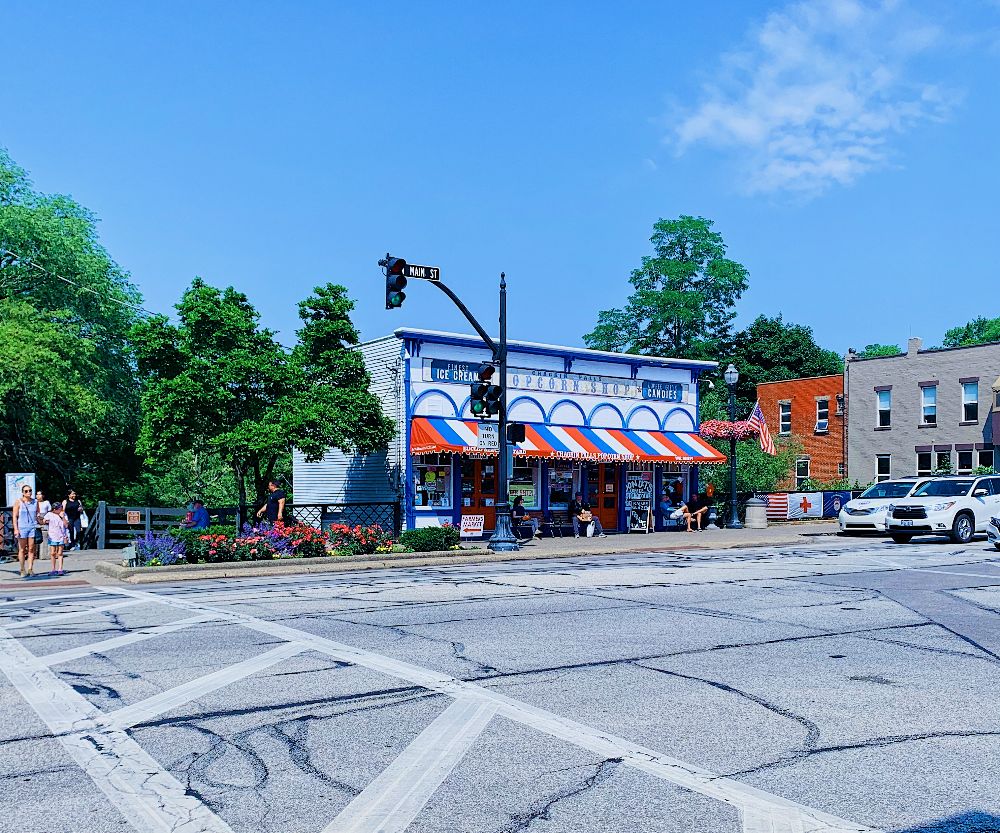 chagrin falls popcorn shop